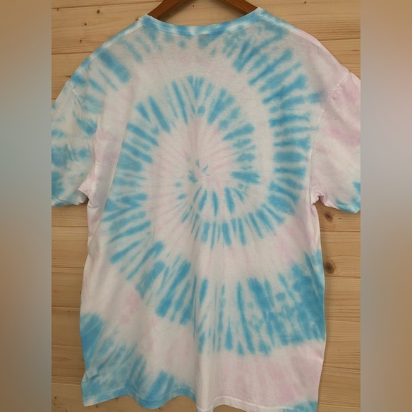 NEW Unisex GILDAN Soft Style Pale Color Gender Reveal Spiral Tie-Dye T-Shirt - Picture 6 of 8